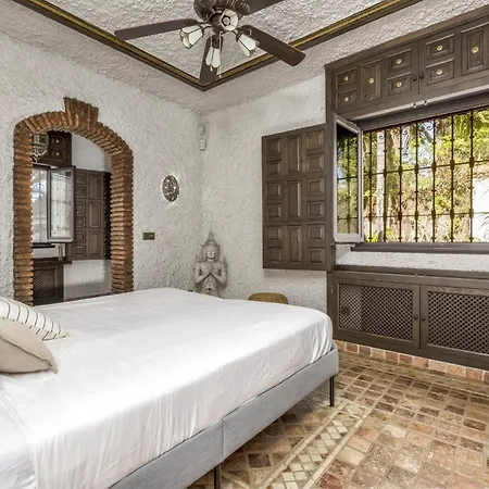 别墅 Vivi Homes - Costabella Pool, Sauna, Garden & 马尔韦利亚