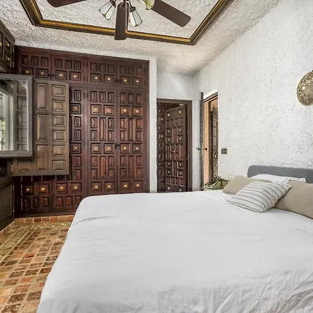 Vivi Homes - Costabella Pool, Sauna, Garden & 马尔韦利亚