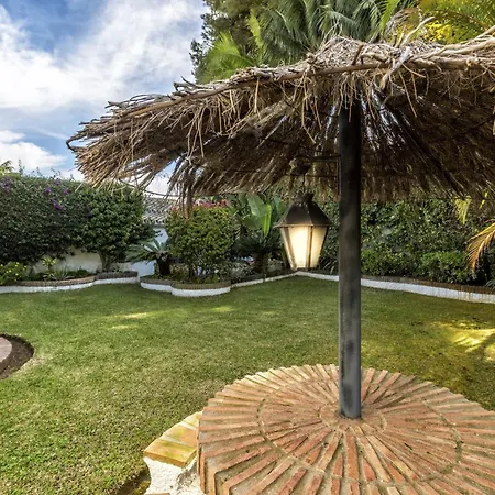 Vivi Homes - Costabella Pool, Sauna, Garden & 别墅 马尔韦利亚