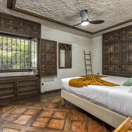 Vivi Homes - Costabella Pool, Sauna, Garden & 别墅 马尔韦利亚